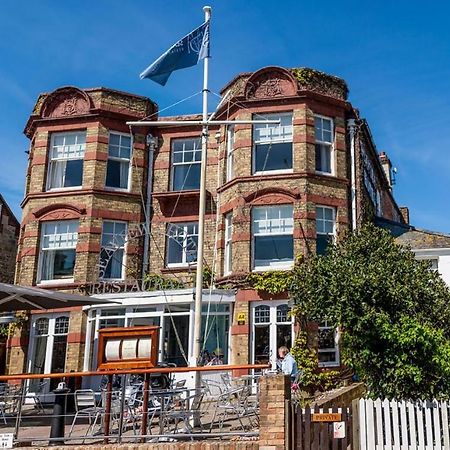 The Seaview Hotel And Restaurant Exteriör bild